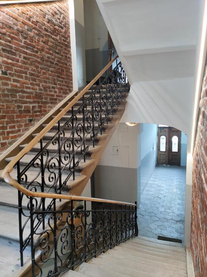 Apartament W Kamienicy Przemysl Luaran gambar